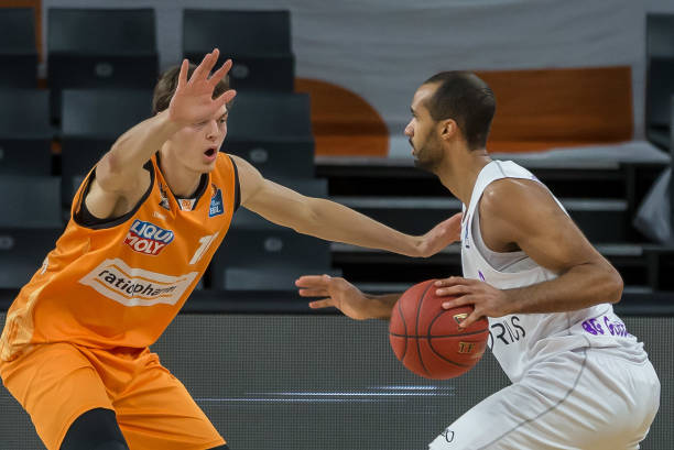 更将双打的 更将双打的