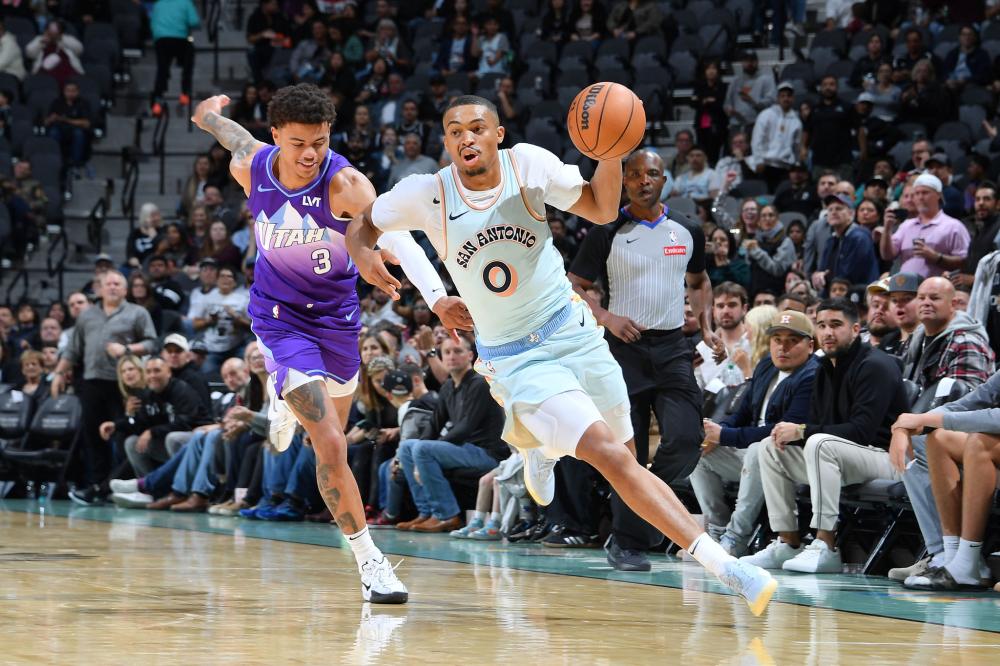 是他们不懈 是他们不懈