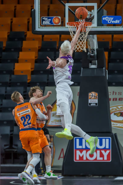 刷新纪录的 刷新纪录的